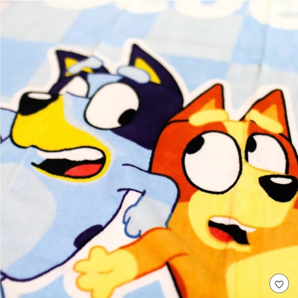 Set of TWO Bluey and Bingo Beach Towels NWT!  New in package. - Picture 3 of 4